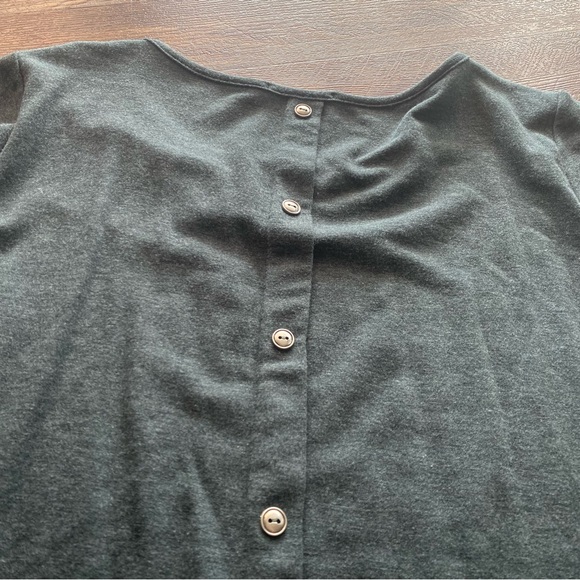 NWOT Pink Clover Button Back Short Sleeve Shirt - Picture 6 of 9